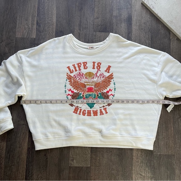 Ivory Crewneck Long Sleeve Sweatshirt "Life is a Highway" Logo Size XL - Picture 6 of 7